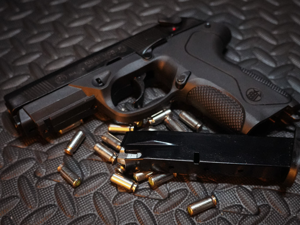 8mm P4 Blank Firing Pistol by Bruni Black